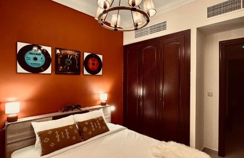 Al Hamra Village Villa | Western Townhouse with swimming pool