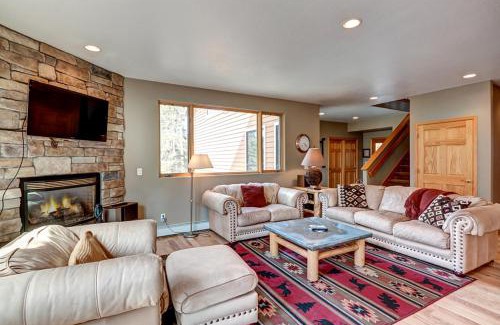 The Reserve House | Western Wild Flower