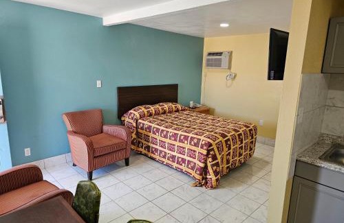 East Mesa Hotel | Westernaire Motel