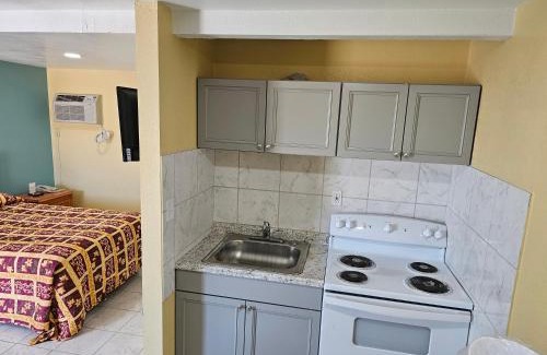 East Mesa Hotel | Westernaire Motel