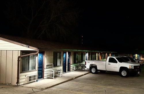 Chadron Hotel | Westerner Motel