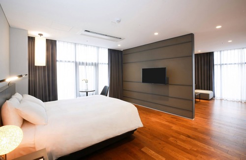 Iksan Hotel | WesternLife Hotel