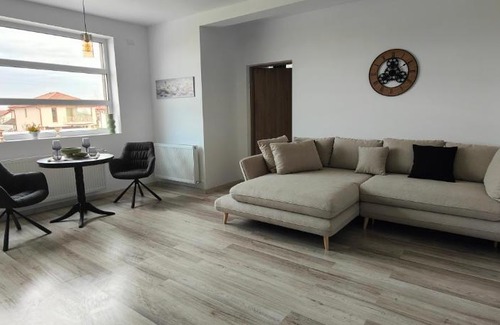 Arad Apartment | Westfield Residence