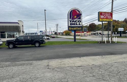 Austintown Hotel | Westgate Manor Motel Youngstown Austintown OHIO