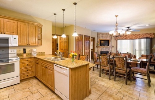 Gatlinburg Resort | Westgate Smoky Mountains resort and spa, 2 bdrd, 2 baths.