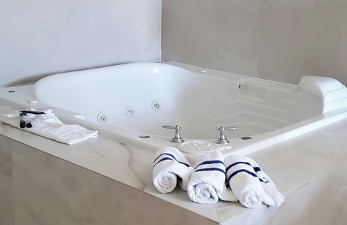 West Kissimmee Condo | Westgate Town Center 1-bdr 1-bath condo in lovely Kissimmee sleeps 4.