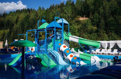 Bukovel Resort | Westhills Cottage Town & Spa