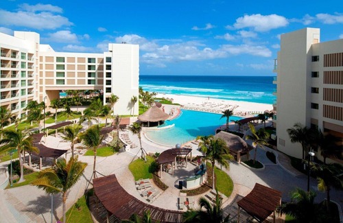 Zona Hotelera Apartment | Westin Lagunamar Ocean Resort and Spa Luxury Studio