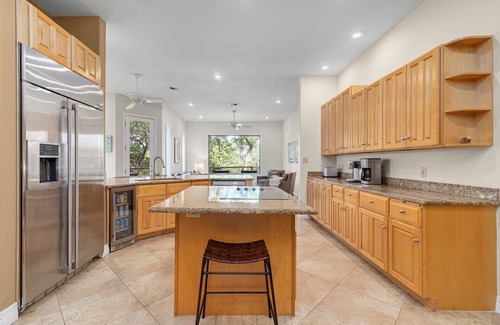 High Oaks House | Westlake Hills Retreat Minutes from Downtown