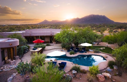 Sunrise Desert Vistas Villa | Westland by AvantStay Desert Oasis w Mountain View Pool Basketball Court