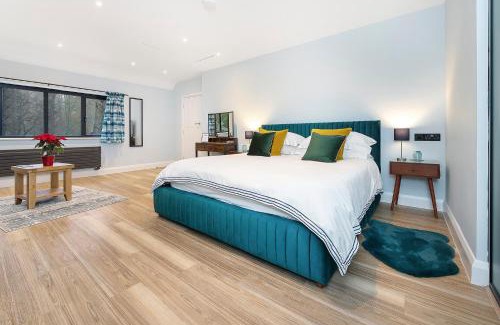 Ashtead House | Westleigh
