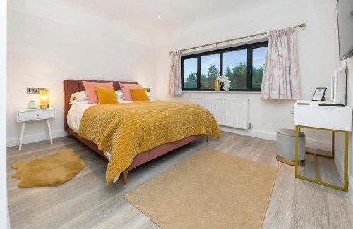 Ashtead House | Westleigh