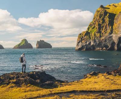 Vestmannaeyjar Hotel | Westman Islands Inn