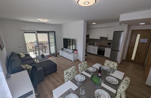 Las Rosas Apartment | Westood Retreat Residences