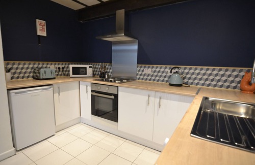 West Bay Apartment | Westpoint Apartments - Apartment 7 Dog Friendly