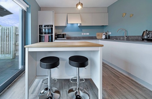 Donegal House | Westpoint - Beautiful, New & Modern, Town Location, Garden