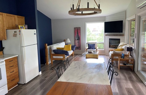 Rideau Lakes Cottage | Westport Lake House