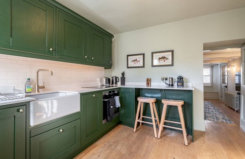 St. Andrews Ski Chalet | Westportlea