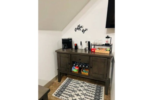 Valley West House | Westside Bozeman Nook - Cozy Destination