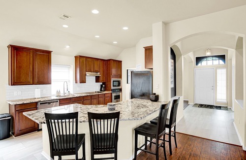 Frisco House | Westside Contemporary 3Bd/2B near Toyota Stadium/The Star/PGA