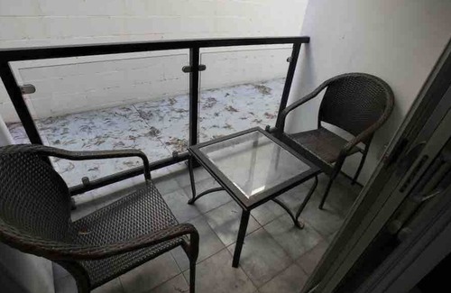 East Hollywood Apartment | Westside Retreat 3 bed apt near SoFi Stadium/LAX