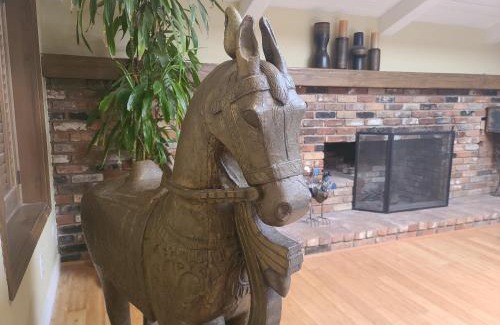 Ladera Heights House | Westside Retreat w Yard, Grill, Hot Tub, Near Sofi Stadium, LAX, and the Beach