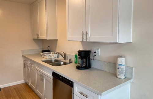 Culver - West Apartment | Westside turnkey 2 bd apt #2
