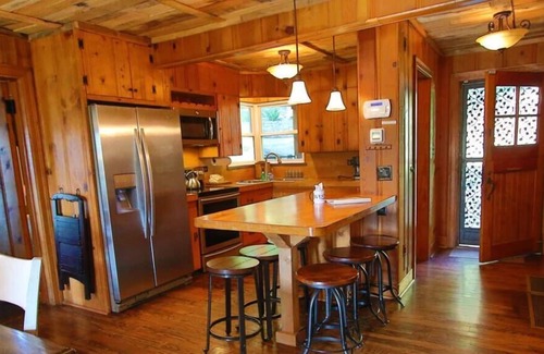 Silver Point House | Westview Cottage at Center Hill Lake