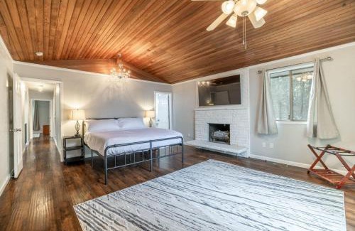 Post Falls House | Westwood Estate - Family Retreat