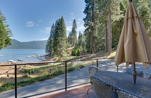 Lake Almanor Peninsula House | Westwood Lakefront Cabin with Hot Tub and Boat Dock!