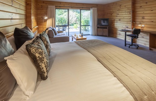 Franz Josef Glacier Cabin | Westwood Lodge