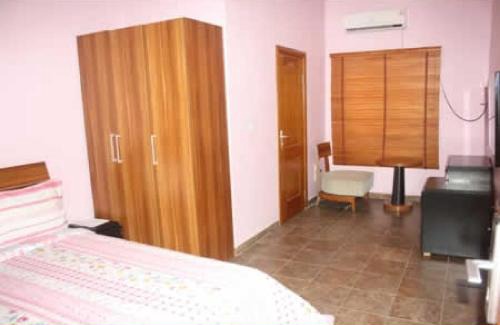 Ikire Cabin | Wetland Hotels, Ibadan