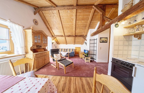 Wallgau Ski Chalet | Wetterstein, 2 balconies, Grander water