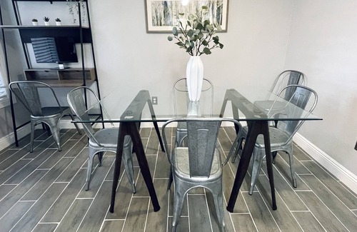 Silverado Ranch Condo | WFH in a Modern Condo in Central Vegas / Henderson