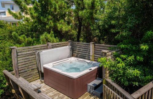 Whalehead Beach House | WH155 Off Crew