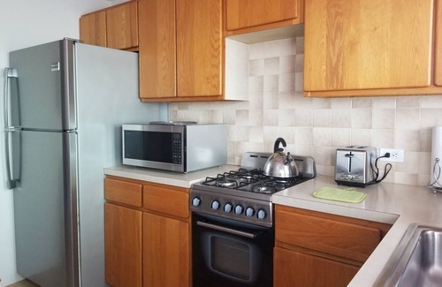 Southampton Apartment | "Whale Bay Beach Getaway"