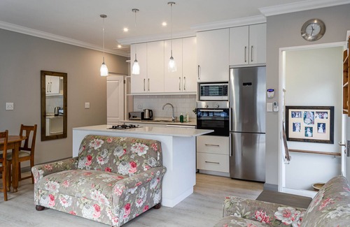 Voelklip Bed & Breakfast | Whale Coast Ocean Villa