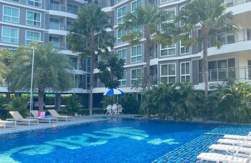 Pratumnak Hill Apartment | whale marina condo 2 bedroom