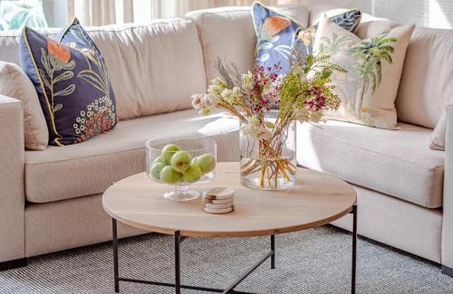 Kareeberg Apartment | Whale Melody Hermanus