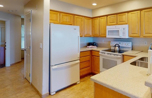 Depoe Bay Condo | Whale Pointe - Ocean Front 2Bd2Ba - Assignment 2