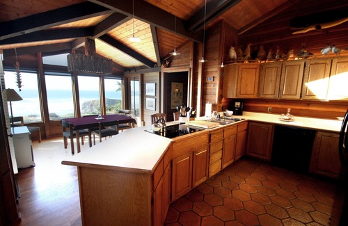 Fort Bragg House | Whale Rock - make memories that will last a lifetime