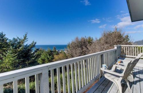 Roads End House | Whale Watch