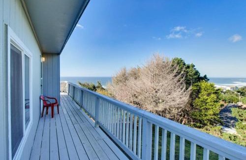 Roads End House | Whale Watch