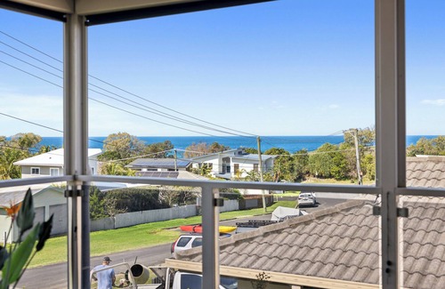 Corindi Beach Apartment | Whale Watchers- Pool, Pet-friendly, Ocean views, Sleeps 6