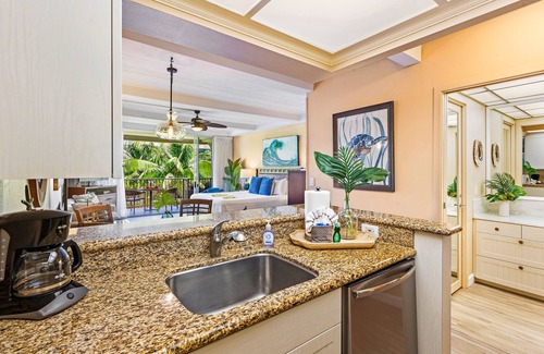 Kaanapali Condo | Whaler 518 Oceanview Studio Condo Condo by RedAwning