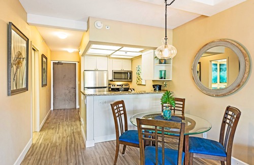 Kaanapali Condo | Whaler 518 Oceanview Studio Condo Condo by RedAwning