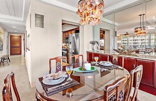 Kaanapali Condo | Whaler on Kaanapali Beach Oceanfront Corner Luxury 2 Bdrm w/wrap around lanai!
