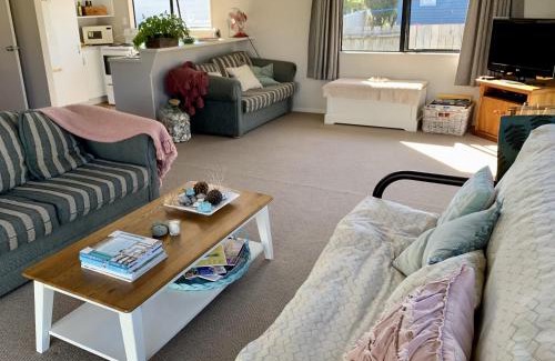 Whangamata House | Whangamata Beach Break - Whangamata Holiday Home