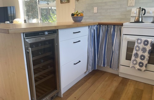 Whangamata House | Whangamata Beach Cottage