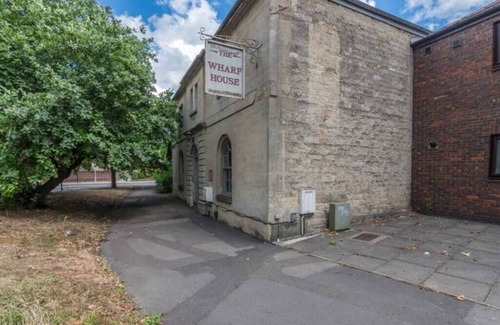 Oxford City Centre Apartment | Wharf House - Oxford City Centre